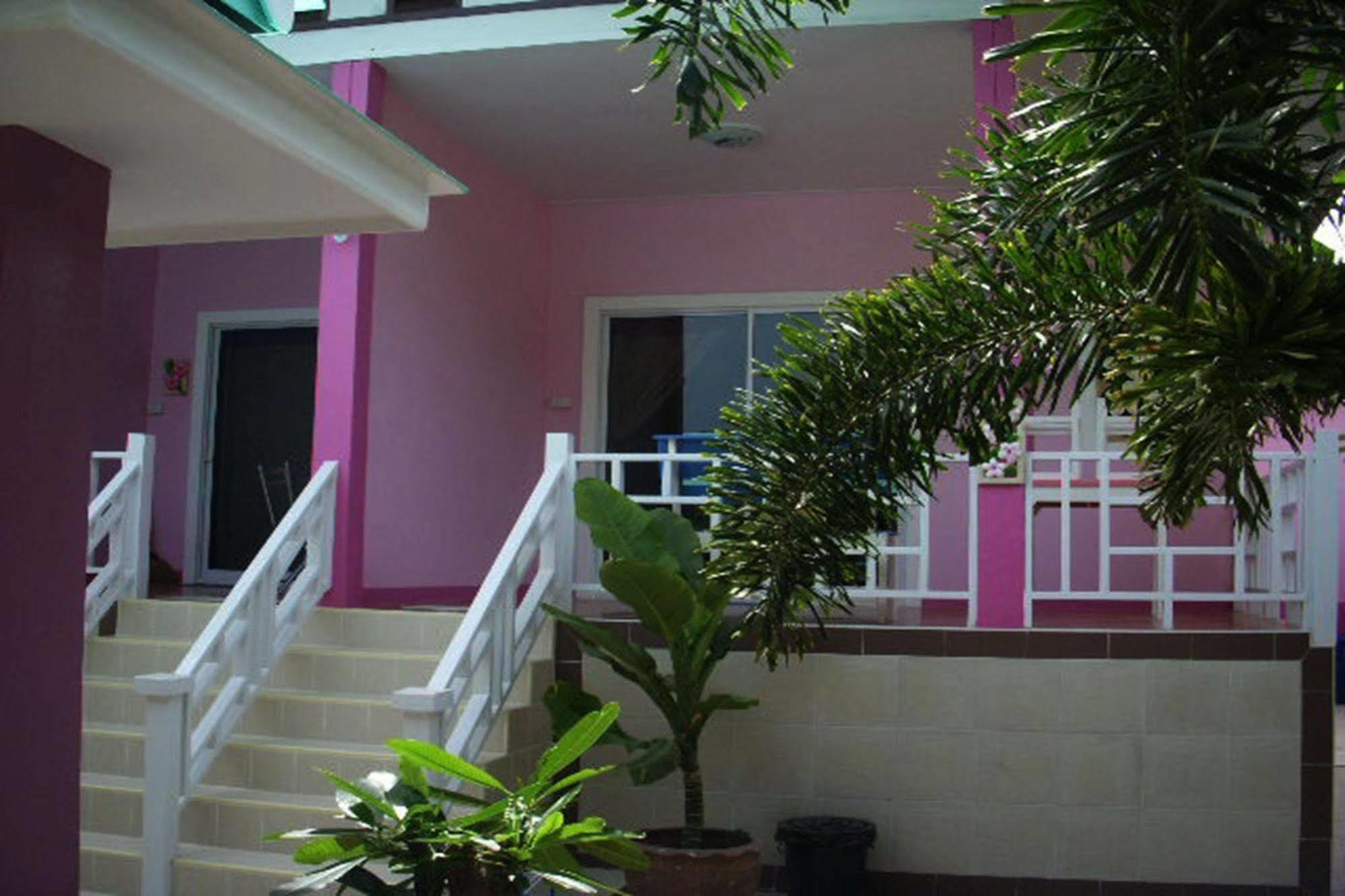 Baan Kaneang Ko Lan Exterior photo
